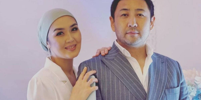 "Ауыртпашылық жойылады": Ғаділбек Жанай жұбайына жазба арнады