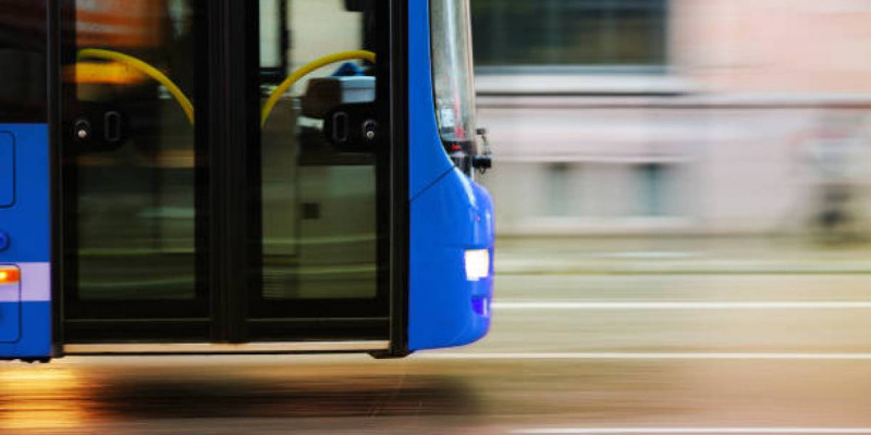 Алматыда 3 млн теңге айыппұлы бар автобус жүргізушісі ұсталды