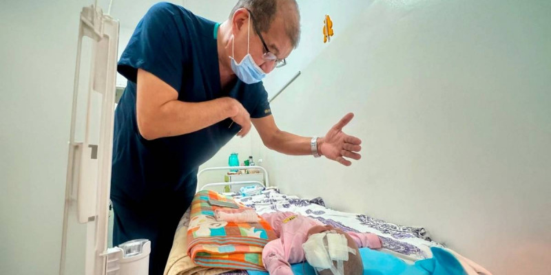 Түркістан облысында дәрігерлер 3 айлық сәбиге күрделі ота жасады