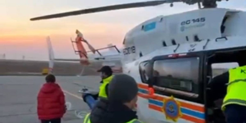 Құлсарыда жағдайы ауыр нәресте тікұшақпен шұғыл Атырауға жеткізілді