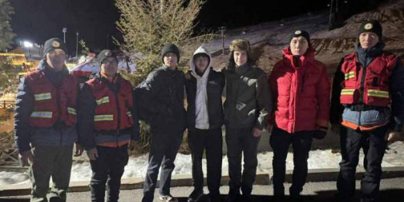 Алматы тауларында туристер адасып кетті