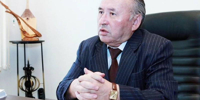 Домбыра пірі жебеген ақын