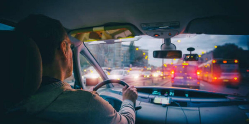 Ақтөбеде такси жүргізушісі күтпеген жағдайға тап болды