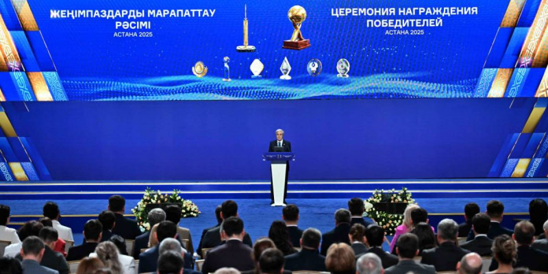 Қасым-Жомарт Тоқаев Үкіметке жаңа Салық кодексінің кейбір нормаларын іске асыру мәселесіне қатысты өтініштерді мұқият саралауды тапсырды