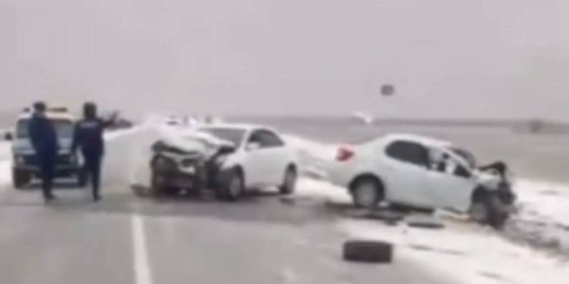 Ақтөбе облысында екі көлік соқтығысып, бір адам қаза тапты (ВИДЕО)