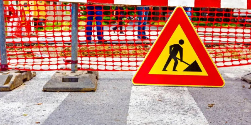 Елорда көшелері жаңара түсті