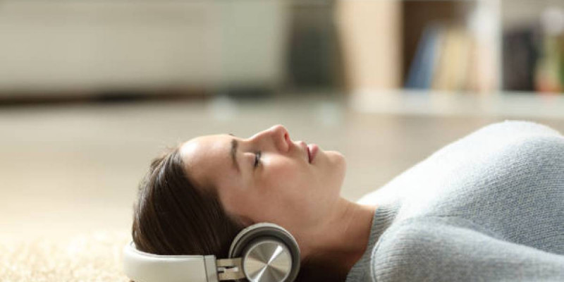 Ән мәтінінің психологияға ықпалы бар екені дәлелденді