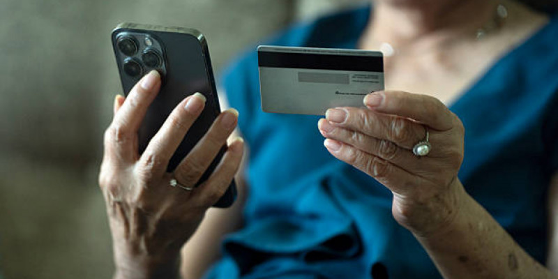 Жетісуда алаяқтар ұрлаған қаражат иесіне қайтарылды