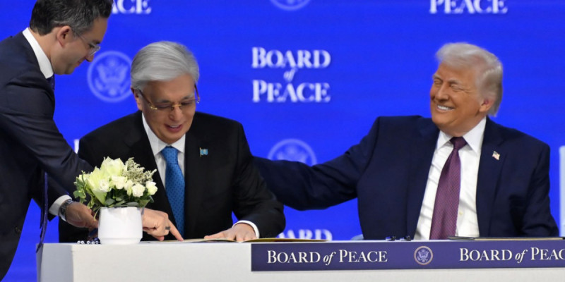 Трамп Бейбітшілік кеңесін құру туралы бастамасына қолдау көрсеткені үшін Тоқаевқа алғыс айтты