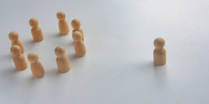 Алалау алауыздығы немесе эйблизм