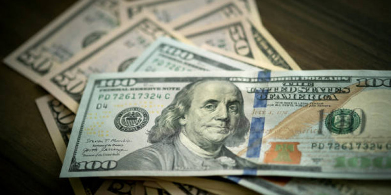Бүгін доллар қанша теңгеден саудаланып жатыр