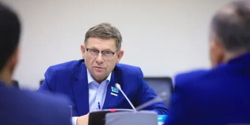 Табиғатқа ұқыпты қараудың маңызын Конституциялық деңгейде бекіту қажет – Сергей Пономарев