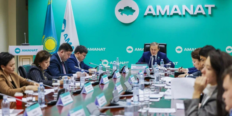 Экологиялық кеңесте медициналық қалдықтарға қатысты жүйелі шешімдер ұсынылды – «AMANAT»