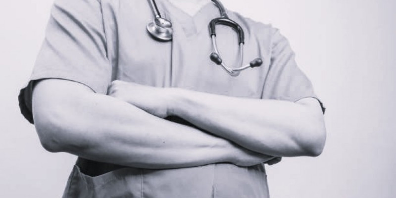 Жаңаөзенде 29 жастағы дәрігерді жұмыс орнында өлітіріп кеткен