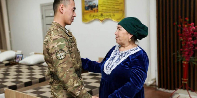 Қарулы күштердің әскери бөлімдерінде ата-аналар үшін «Ашық есік» күні өтеді