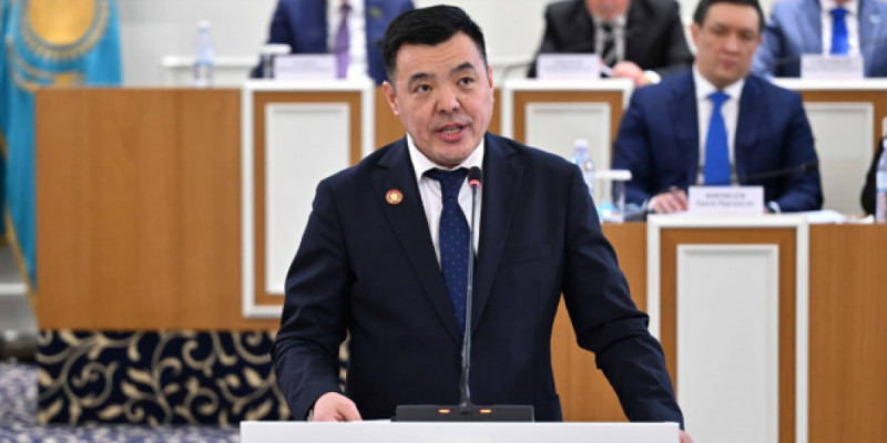 Конституциялық комиссия отырысында жаңа Ата Заң мәселесін қарау ұсынылды