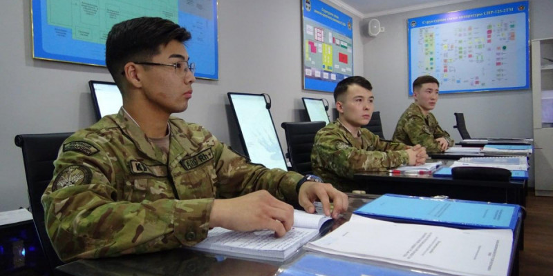 Әскери оқу орындарына өтініш қабылдау онлайн форматқа ауыстырылды