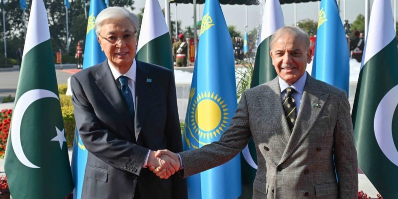 Пәкістанда Қасым-Жомарт Тоқаевты ресми қарсы алу рәсімі өтті