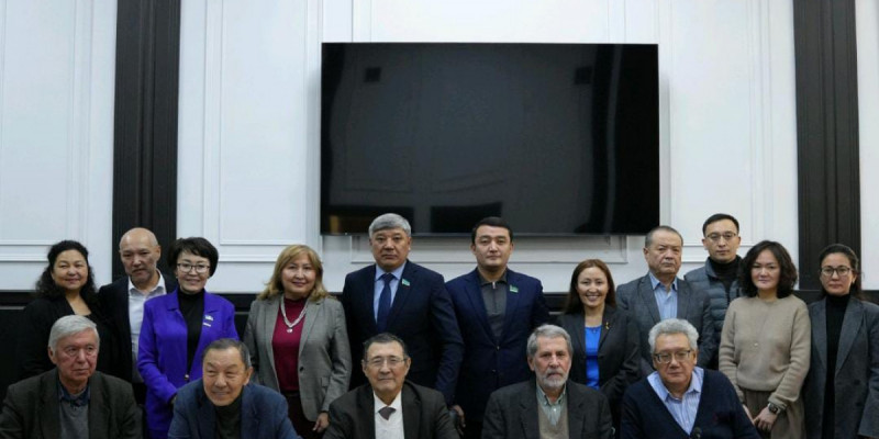 Қазақстанның жаңа Конституциясы - қазақстандық қоғамның жаңа мән-мағынасы мен құндылықтарын қалыптастыру