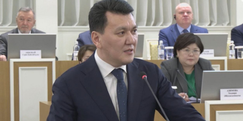 Еліміз алғашқылардың бірі болып цифрлық деректерді қорғау нормасын Ата Заңға енгізіп отыр – Ерлан Қарин