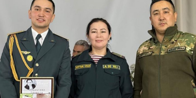 Ұлттық ұлан музыканты Мұқағали Мақатаевтың мерейтойына арналған сайыста жеңімпаз атанды