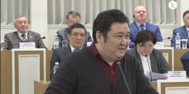 Саясаттанушы Марат Шибутов: Ата Заңның жобасы бүкілхалықтық референдумға шығаруға дайын деп санаймын