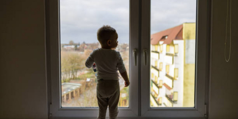 Таразда балаларын 5-қабаттан лақтырып жіберген әйелге қатысты жаңа дерек жарияланды