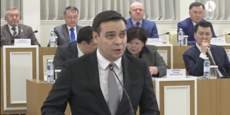 Баспанада тұруға және одан шығаруға қатысты дауларды тек сот шешуге тиіс – Артур Ластаев