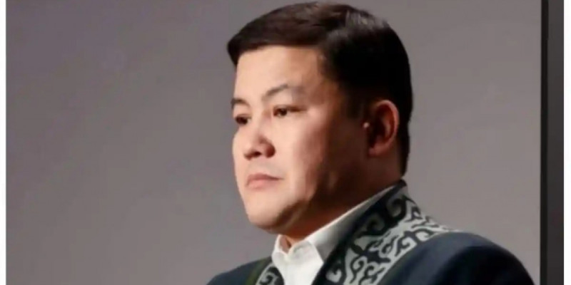 «Жаныңыз жәннатта болсын»: Тұрсынбек Қабатов әсерлі жазба жариялады