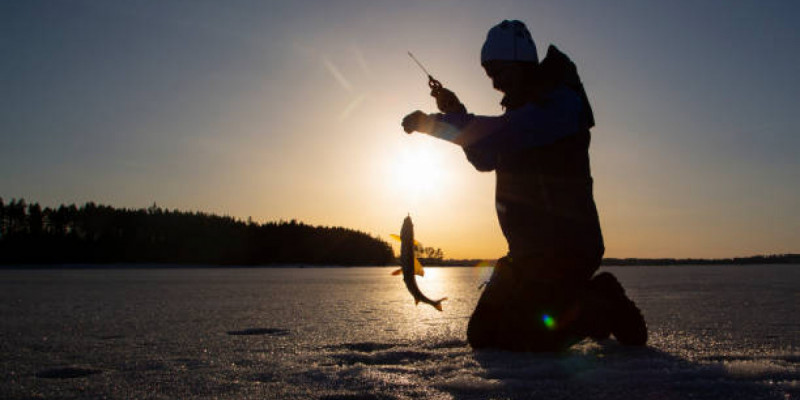 Балыққа барған ерлі-зайыптының біреуі суға батып кетті