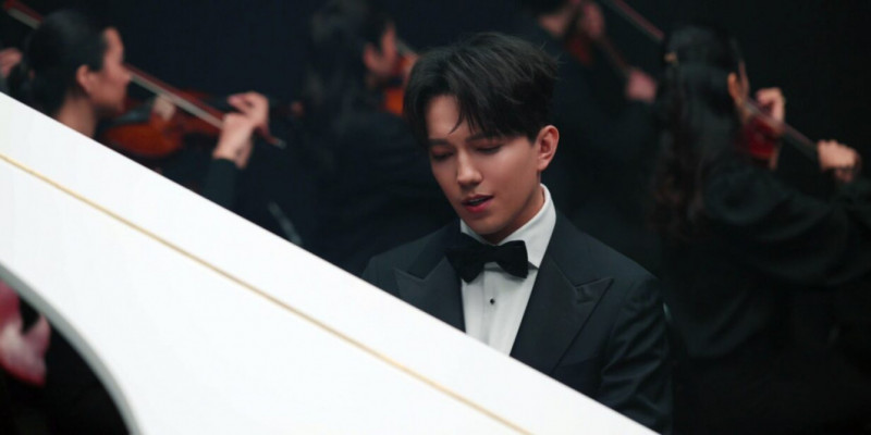 Димаш Құдайберген жаңа туындысын ел назарына ұсынды