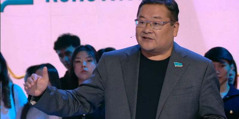 Қазақстанға адамның энергиясына негізделген экономика керек — Айдос Сарым