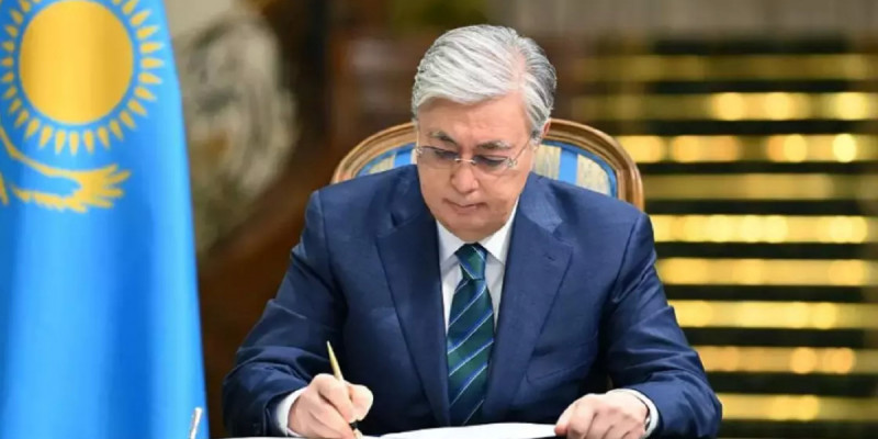 Тоқаев Ұлттық қорғаныс университетінің жаңа бастығын тағайындады