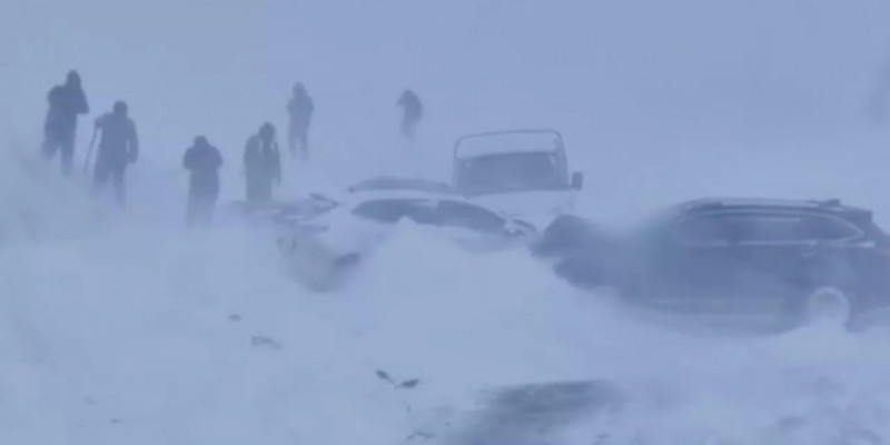 Жетісу облысында тас жолда бес автокөлік соқтығысты