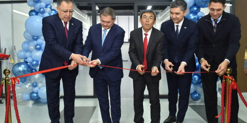 ҚазҰУ-да Қазақстан-Сингапур кванттық технологиялар орталығы ашылды