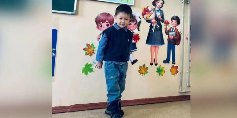 Түркістандық 4 жасар бала 5-6 сынып оқушылары шеше алмайтын күрделі есепті жылдам шығарады