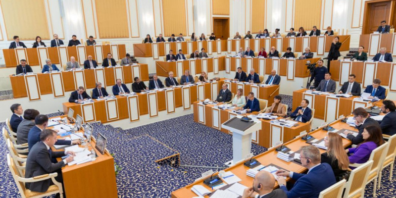 Жаңа Конституция жобасы шет мемлекеттер мен халықаралық институттар өкілдеріне ұсынылды