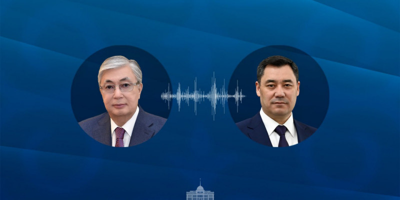Қасым-Жомарт Тоқаев Садыр Жапаровпен телефон арқылы сөйлесті