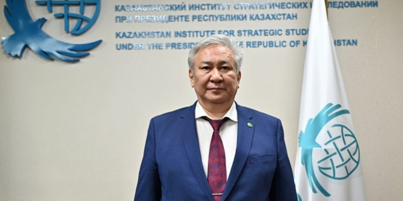 Жаңа Ата Заң жобасында адам құқықтарының конституциялық кепілдіктерін кеңейту ұсынылған – Марат Жұмағұлов