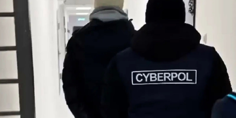 Алаяқ Ақтау тұрғындарын 2 млн теңгеге алдап кеткен