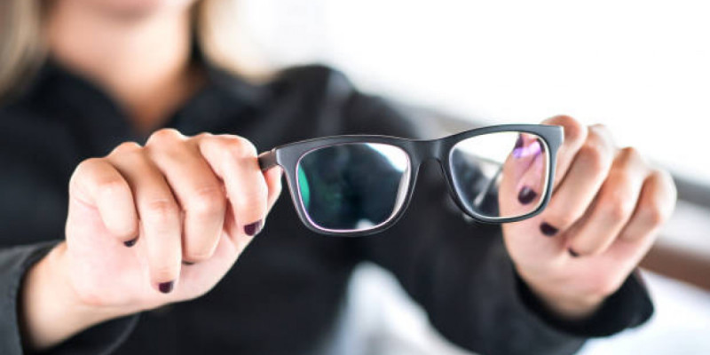 Көзі көрмейтіндер неге күрт көбейді?