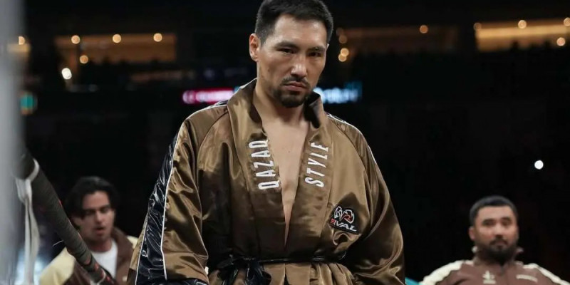 Жарыстардан шеттетілді: WBO Жәнібек Әлімханұлына қандай жаза қолданғаны белгілі болды