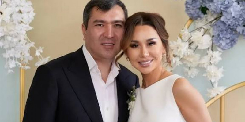 «Тәтті бала…»: Динара Сәтжан сүйінші жаңалығын айтты