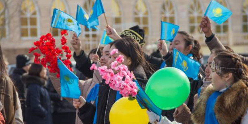 Респонденттердің 86,5 пайызы жаңа Конституция жобасын қолдайды – сауалнама