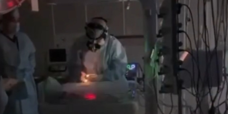 Шымкентте дәрігерлер шала туған нәрестенің көру қабілетін сақтап қалды