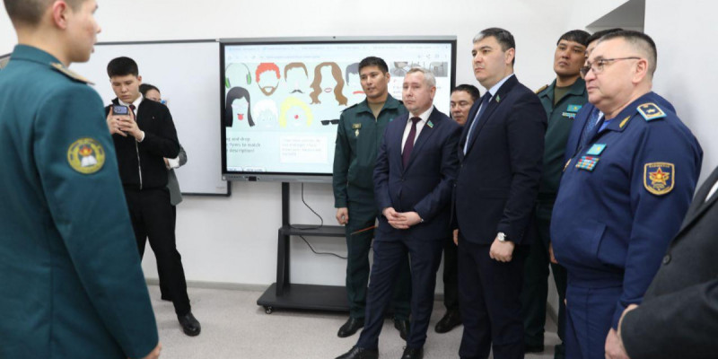 Алматы гарнизонында Sarbaz+ инновациялық жобасы таныстырылды