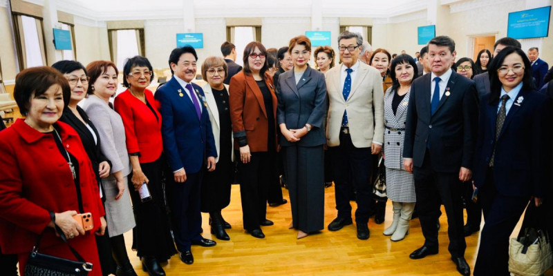 Батыс Қазақстан облысының зиялы қауымы мен азаматтық қоғам өкілдері жаңа Конституция жобасын қолдады