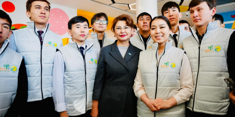 БҚО-да Жалпыұлттық коалиция мүшелері креативті жастармен жаңа Конституция жобасын талқылады