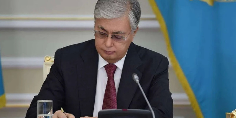 Президент еуразиялық көлік дәліздеріндегі автокөлік параметрлері туралы келісімді бекітті