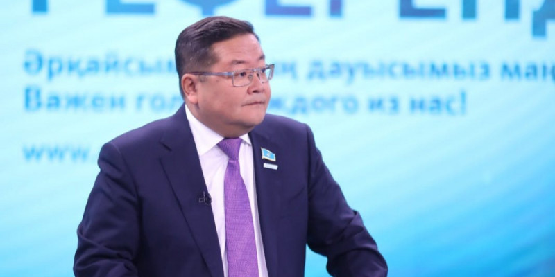 Бізге мұнайға емес, адам энергиясына негізделген экономика қажет – Айдос Сарым